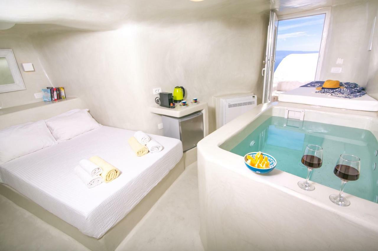 White Cave House Villa เอีย ภายนอก รูปภาพ