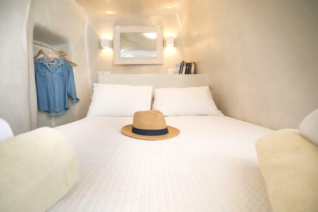 White Cave House Villa เอีย ภายนอก รูปภาพ