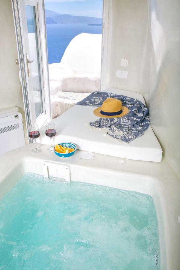 White Cave House Villa เอีย ภายนอก รูปภาพ